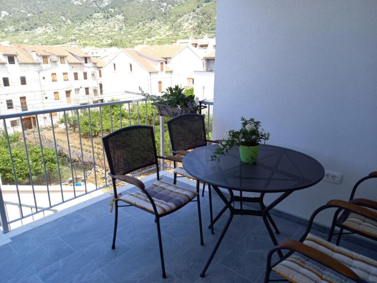 Seaview Suites Ondina Комижа Экстерьер фото